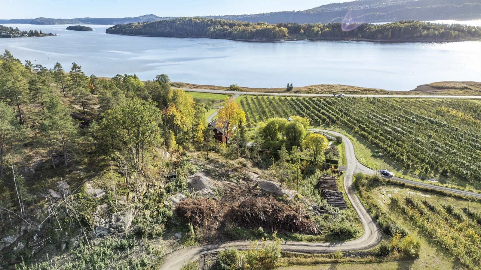 Meget flott beliggenhet med nærhet til Bjerkøya og vannet Galleribilde