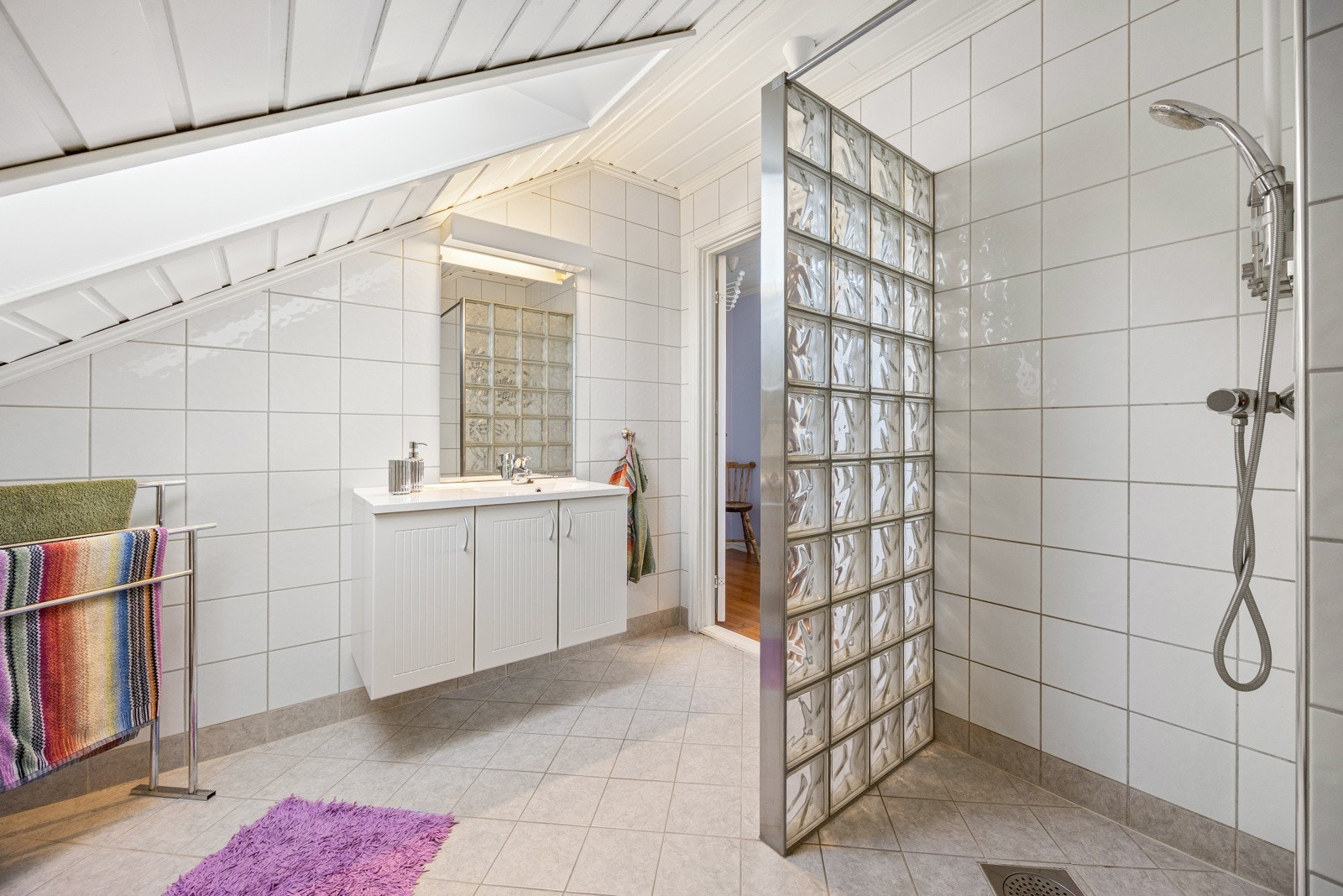 Baderom. Galleribilde