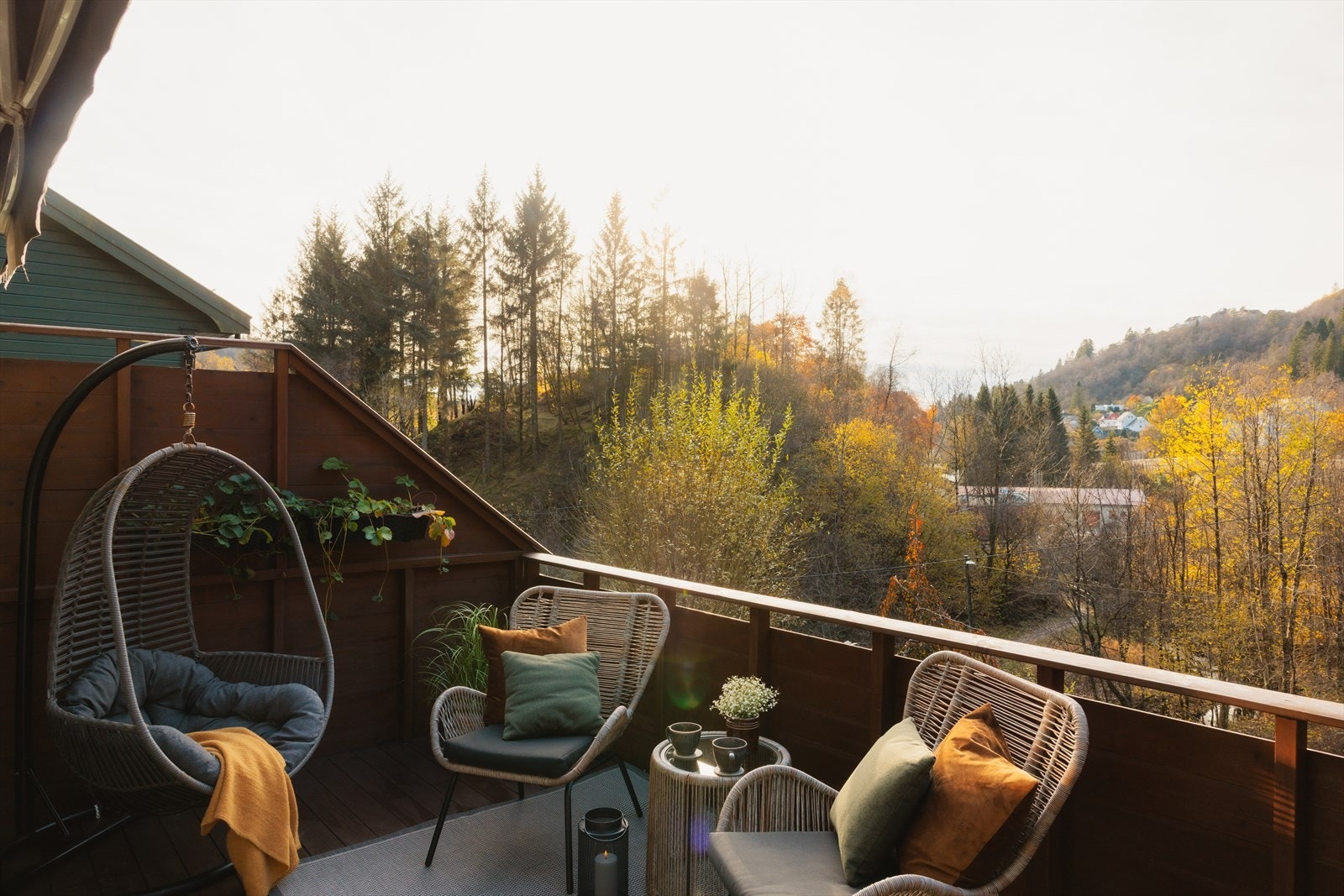 Leiligheten har to fine uteområder. Fra balkongen kan man nyte gode solforhold. Galleribilde