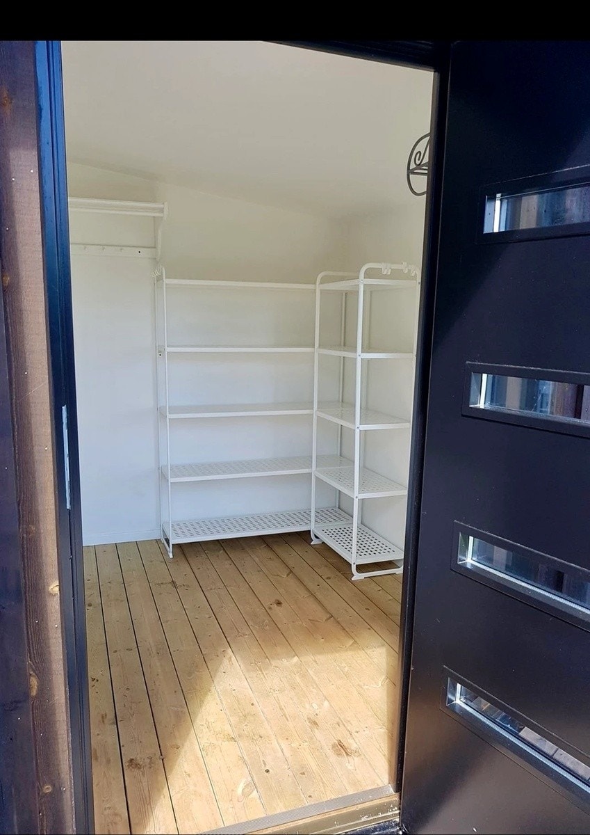 Utvendig bod Galleribilde