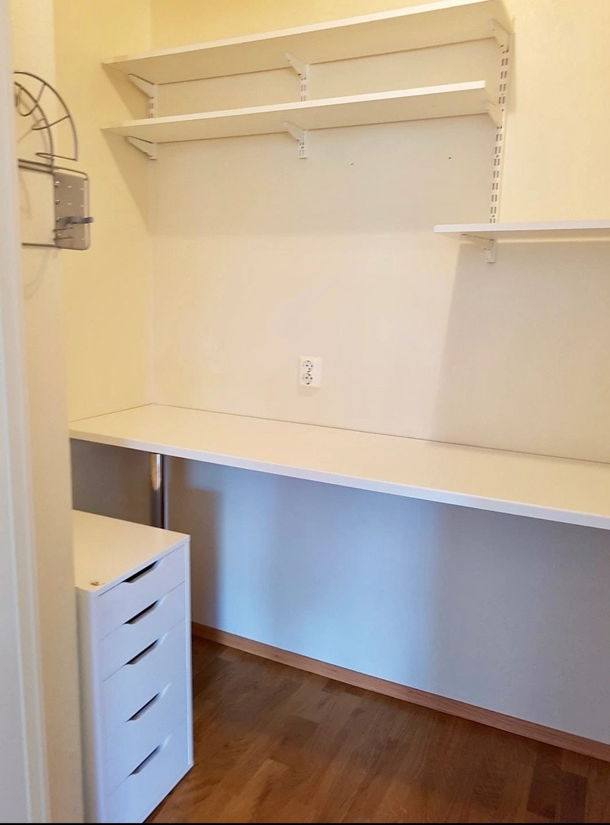 Innvendig bod Galleribilde