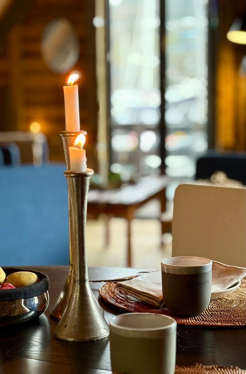 Velkommen til å låne nøstet. Galleribilde