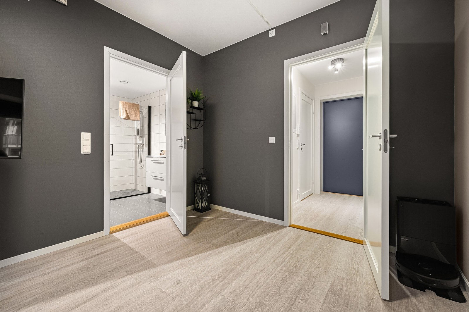 Badet har inngang fra stuen. Galleribilde