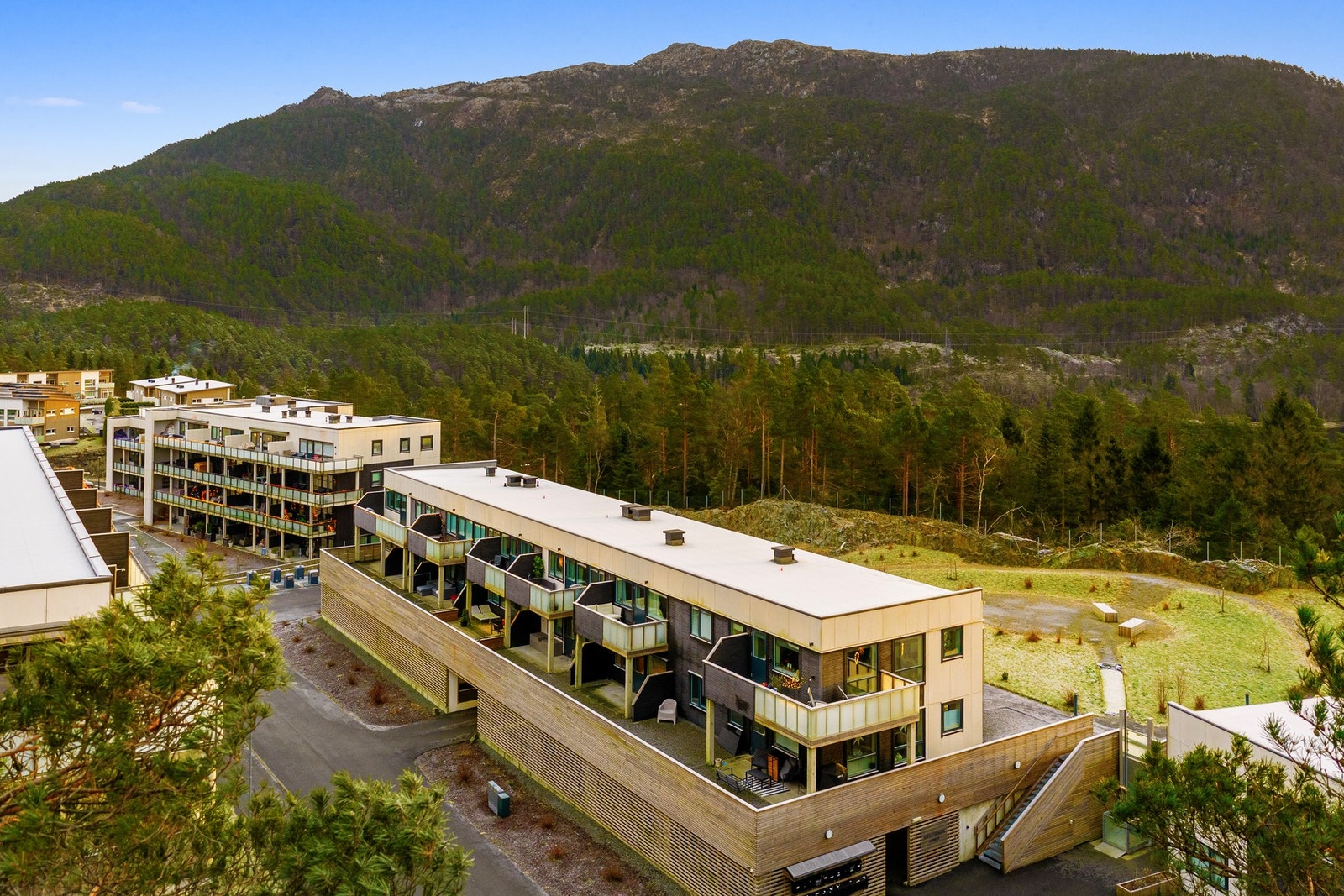 Her kan en starte dagen med tur i grønne omgivelser. Galleribilde