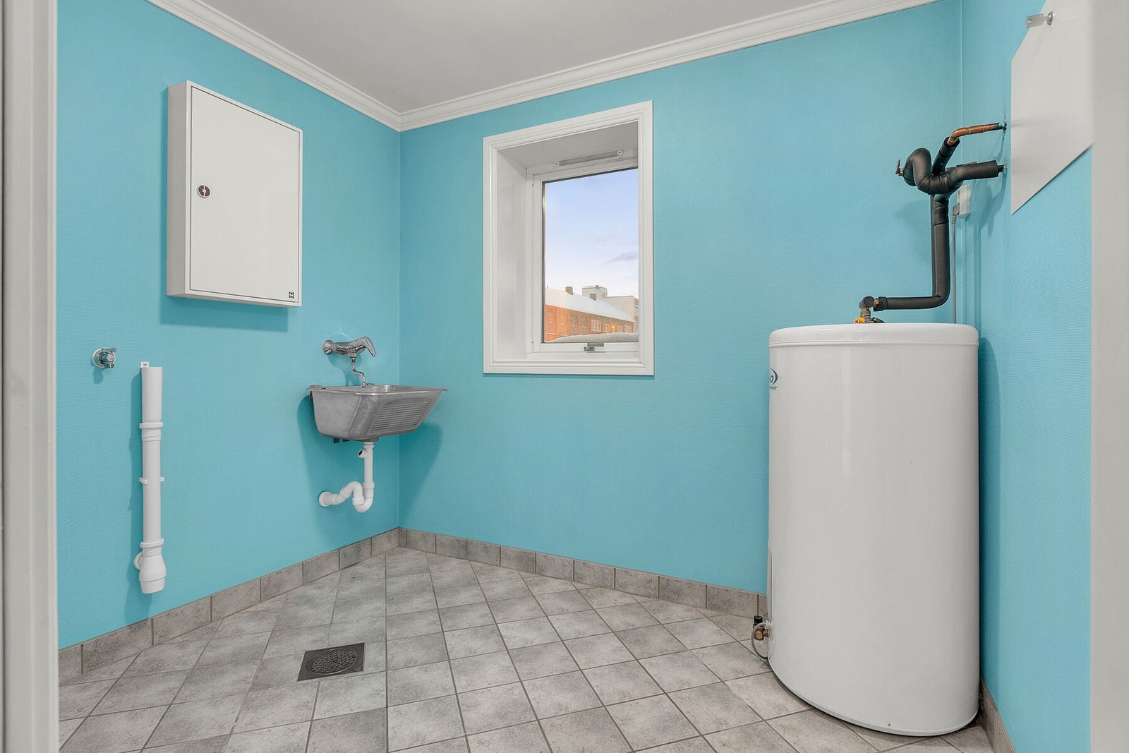 Vaskerom Galleribilde