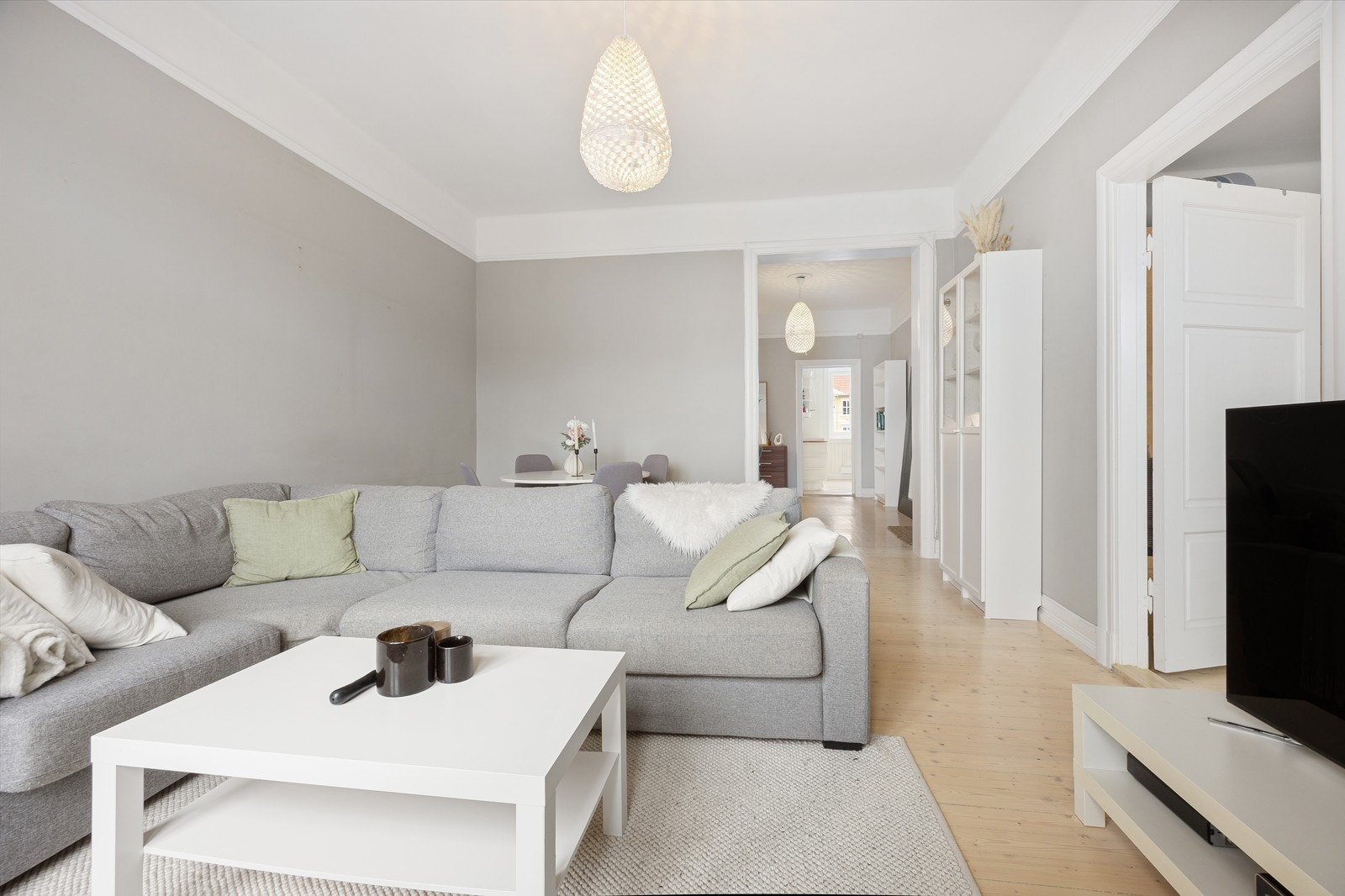 Flott stue med god takhøyde Galleribilde