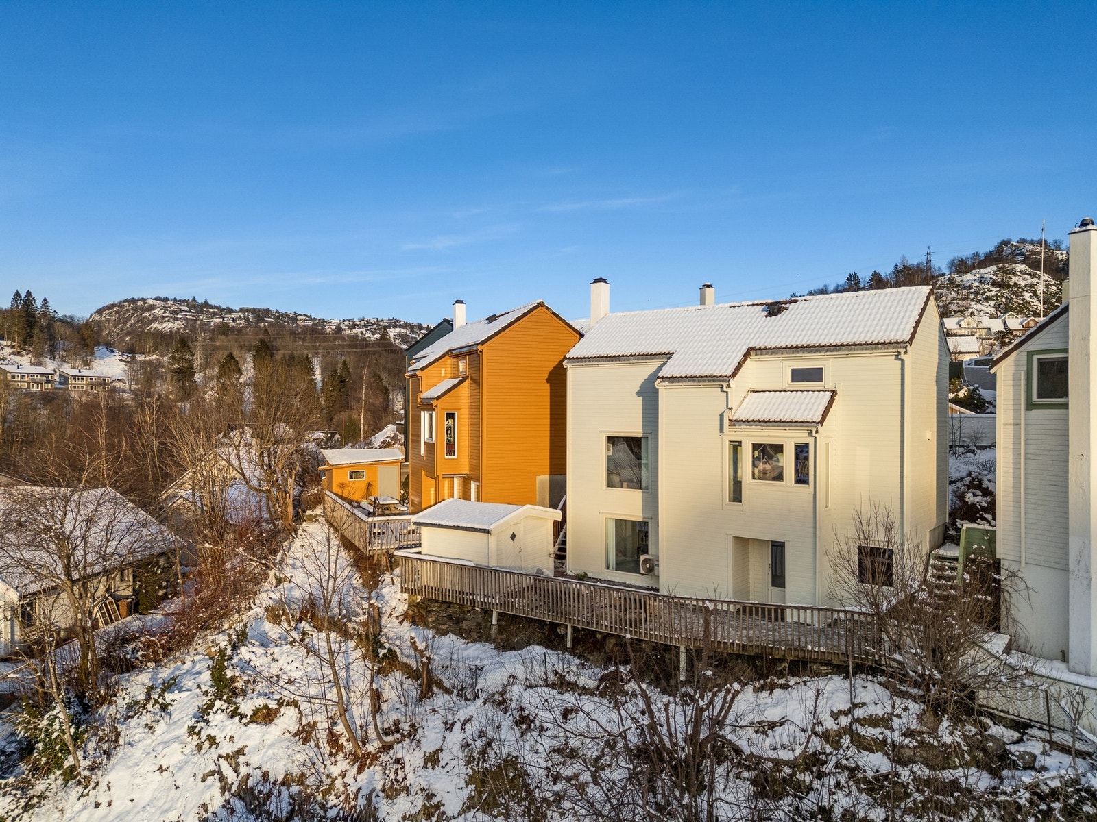 Boligen har fin plassering i tunet Galleribilde