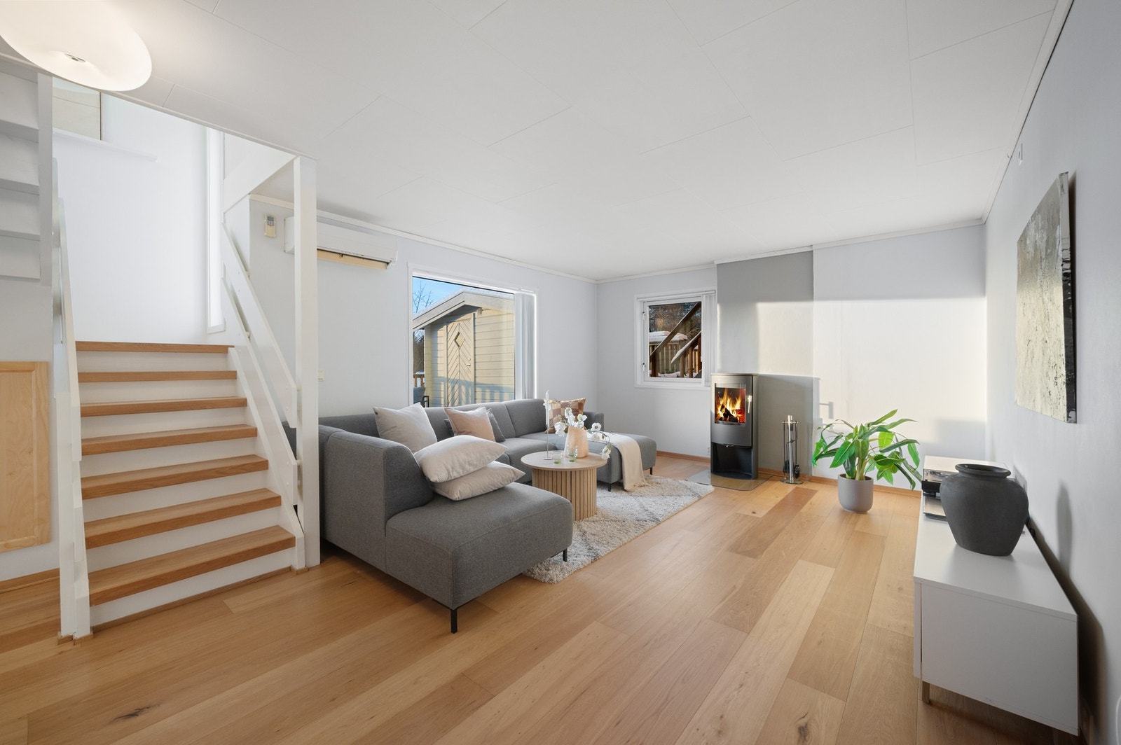 Peisen varmer godt på kalde vinterdager Galleribilde