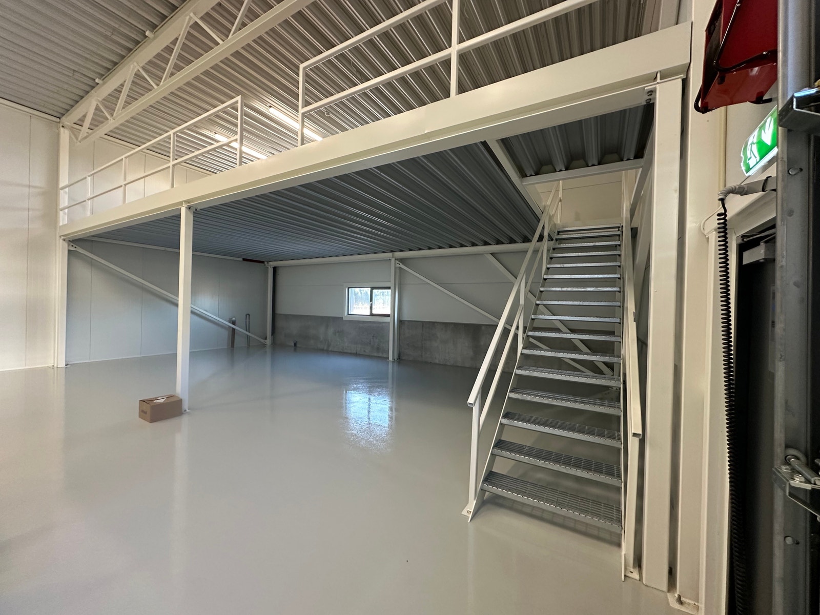 Eksempel på innredning av seksjon på 144 kvm fra annet prosjekt. Det presiseres at mesanin av størrelse som overstiger 20% av gulvareal er søknadspliktig. Galleribilde