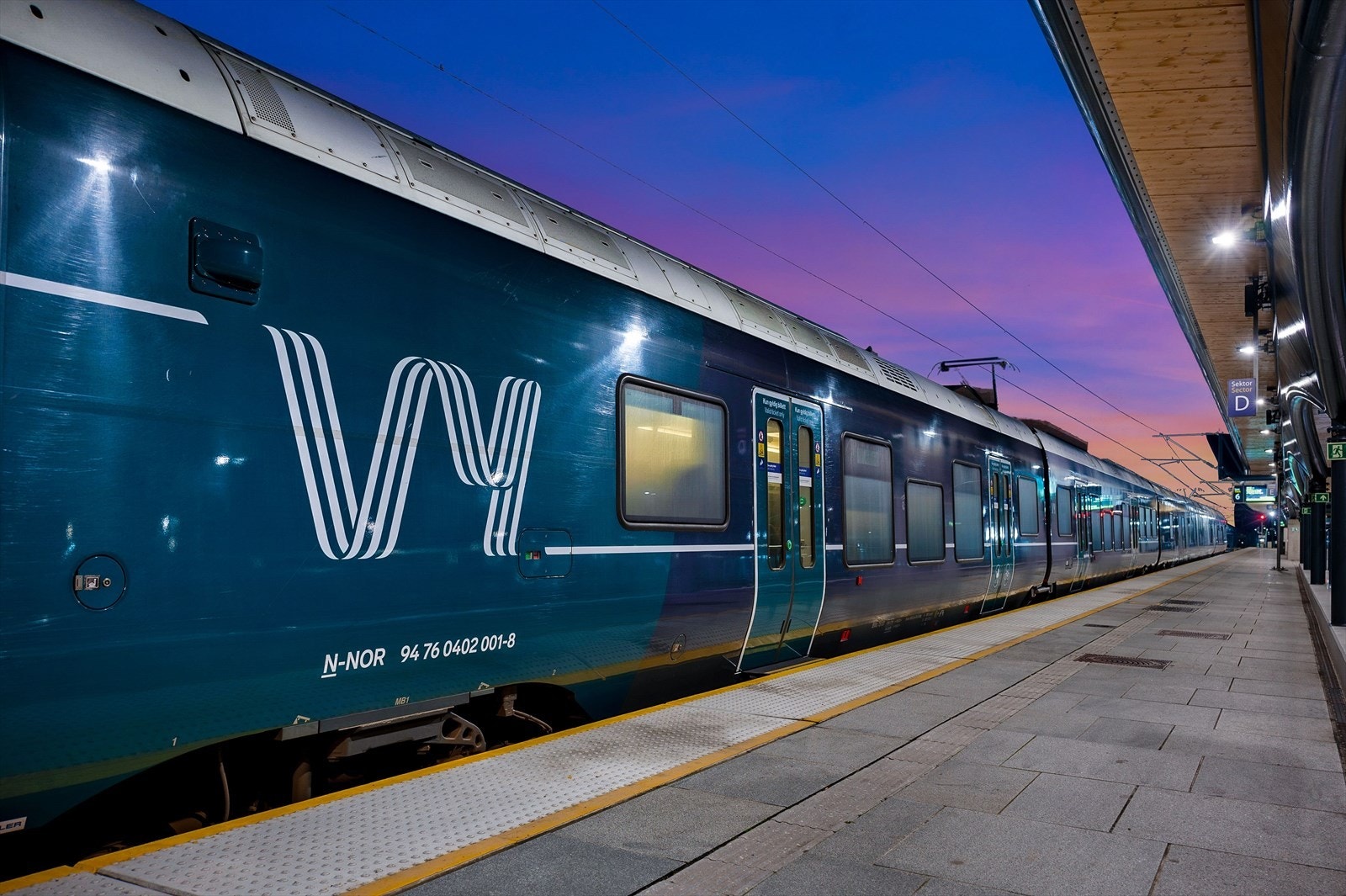 Fra Ski stasjon tar toget deg inn til Oslo på ca. 11 minutter. Galleribilde