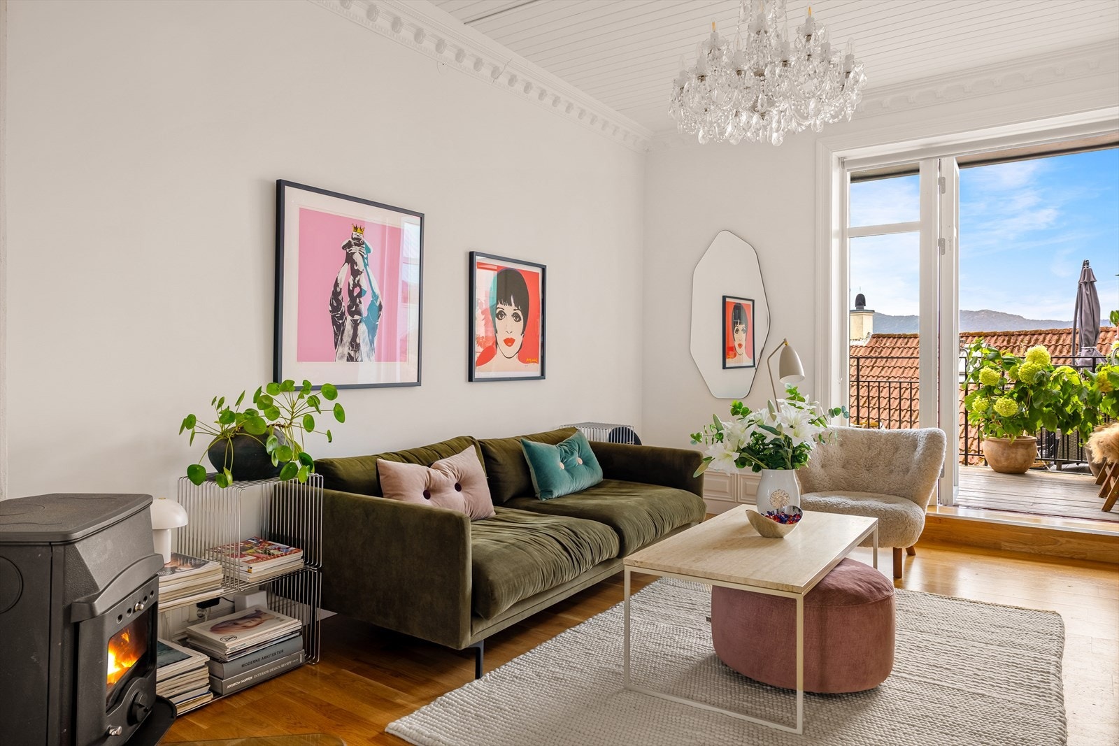 - Velkommen til denne nydelige bygårdsperlen i idylliske Sandviken! (Foto: Anne-Line Nygaard) - Galleribilde