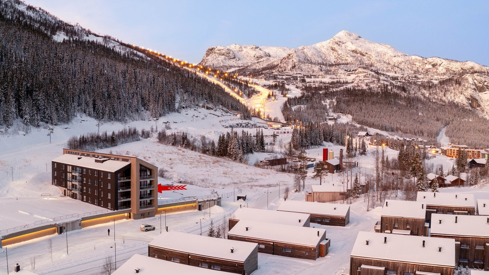 Fra Totten Lodge tar du deg enkelt til baseområdet via transportheisen fra Fyri. Galleribilde