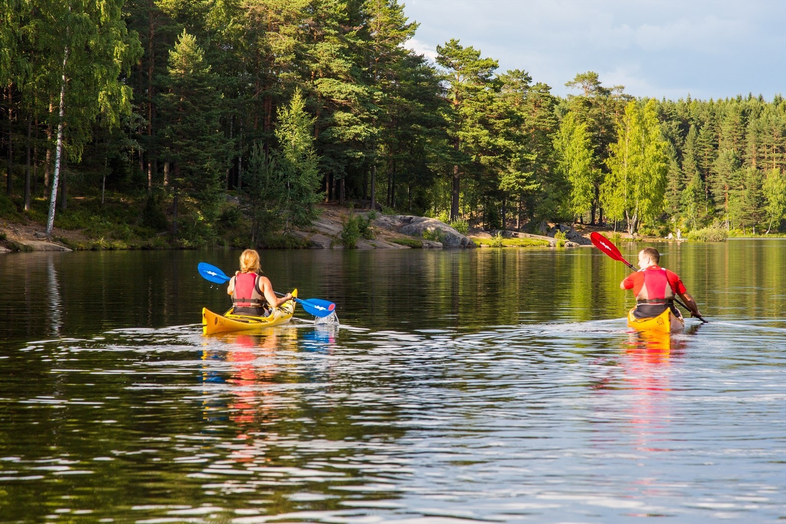 Med marka like i nærheten ligger alt til rette for noen spennende helgeutflukter, middager i friluft og spontane bad en varm sommerdag! Galleribilde