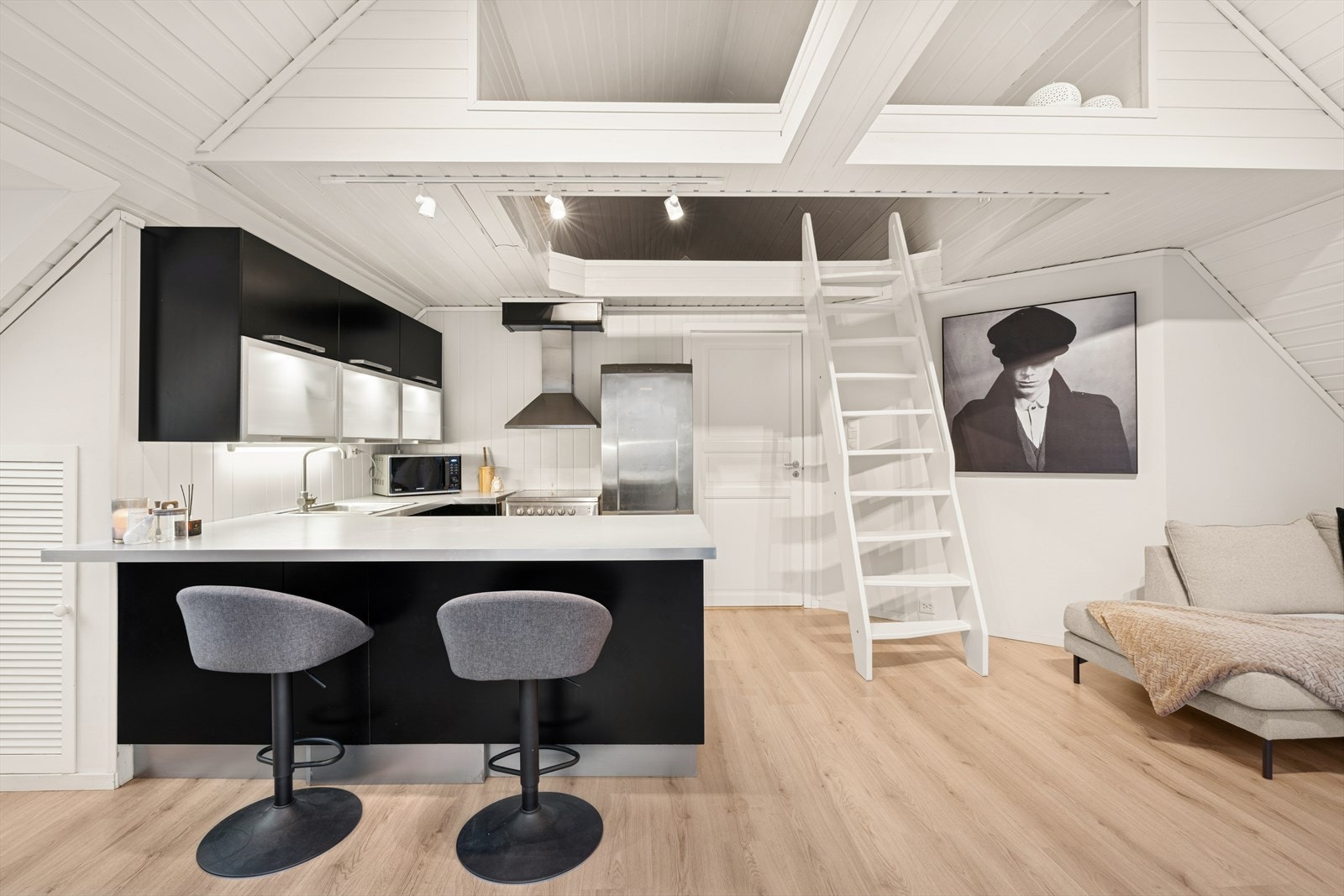 Fin barløsning - Her inviteres det til en rolig kopp med morgenkaffe - Eller en rask matbit til folk på farten. Galleribilde