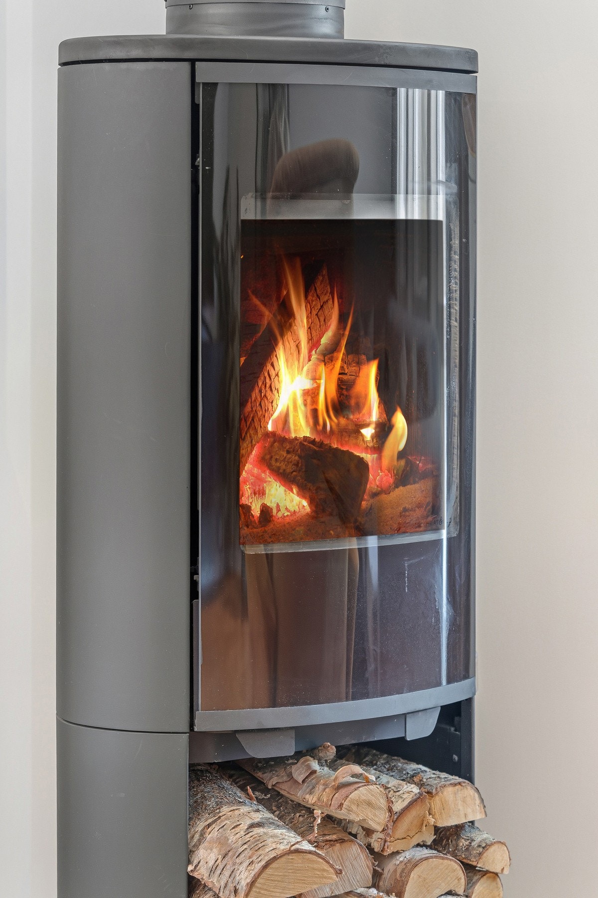 Peisovnen genererer godt med varme Galleribilde