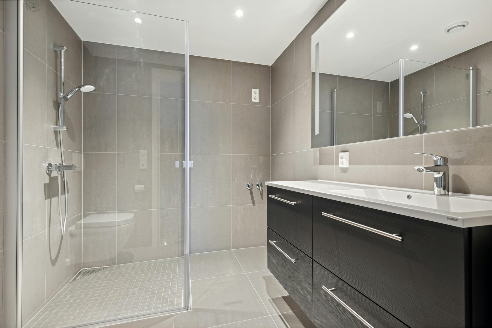 Delikate bad, 2 stykk Galleribilde