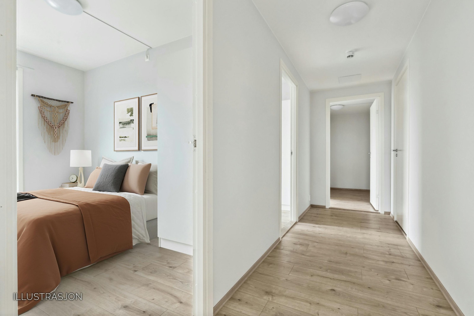 God plass til seng, garderobe og pult i de 2 mindre rommene Galleribilde