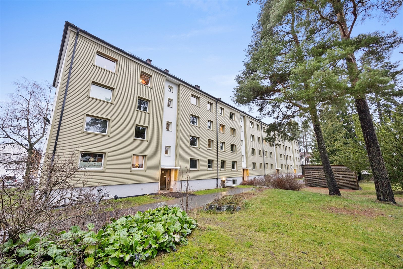 Fuglemyra borettslag er tilknyttet OBOS som forretningsfører. Galleribilde