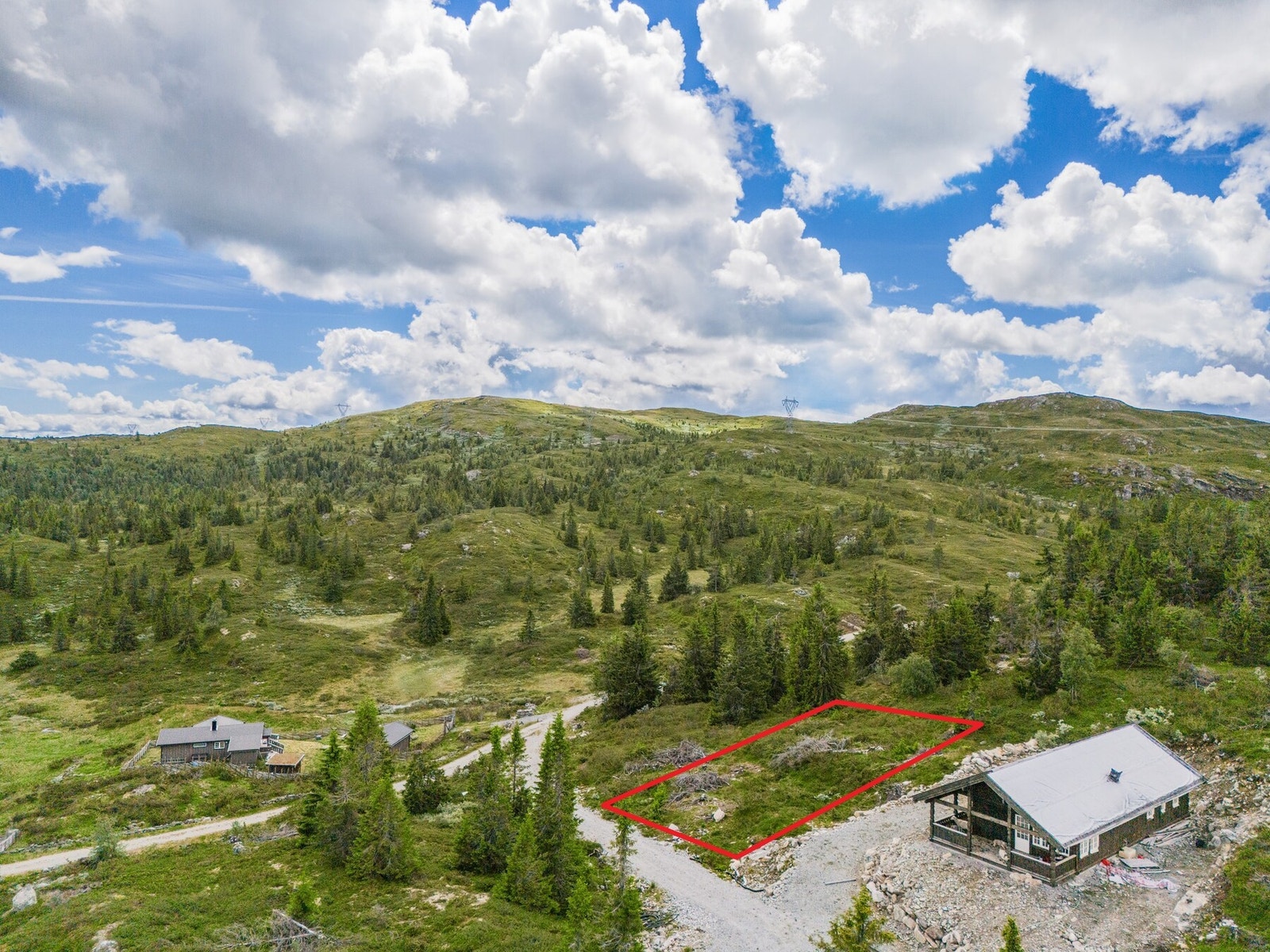 Tomtegenser er ca. - se kart for detaljer Galleribilde