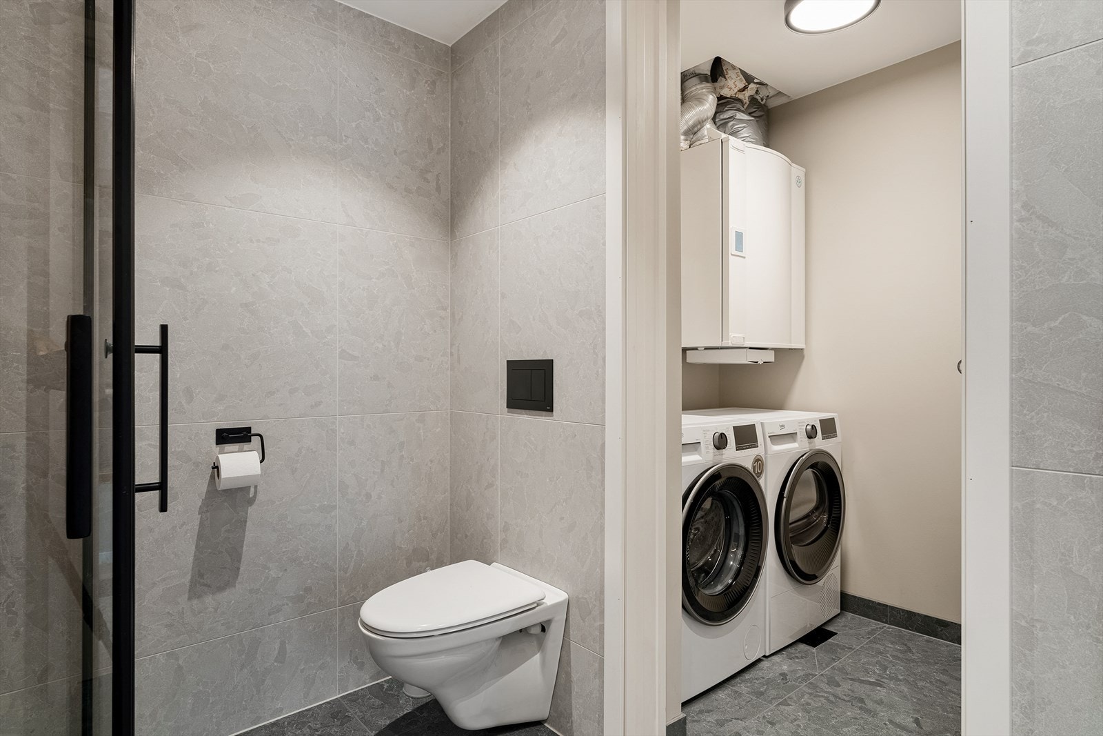 Bad med egen vaskeromdel Galleribilde