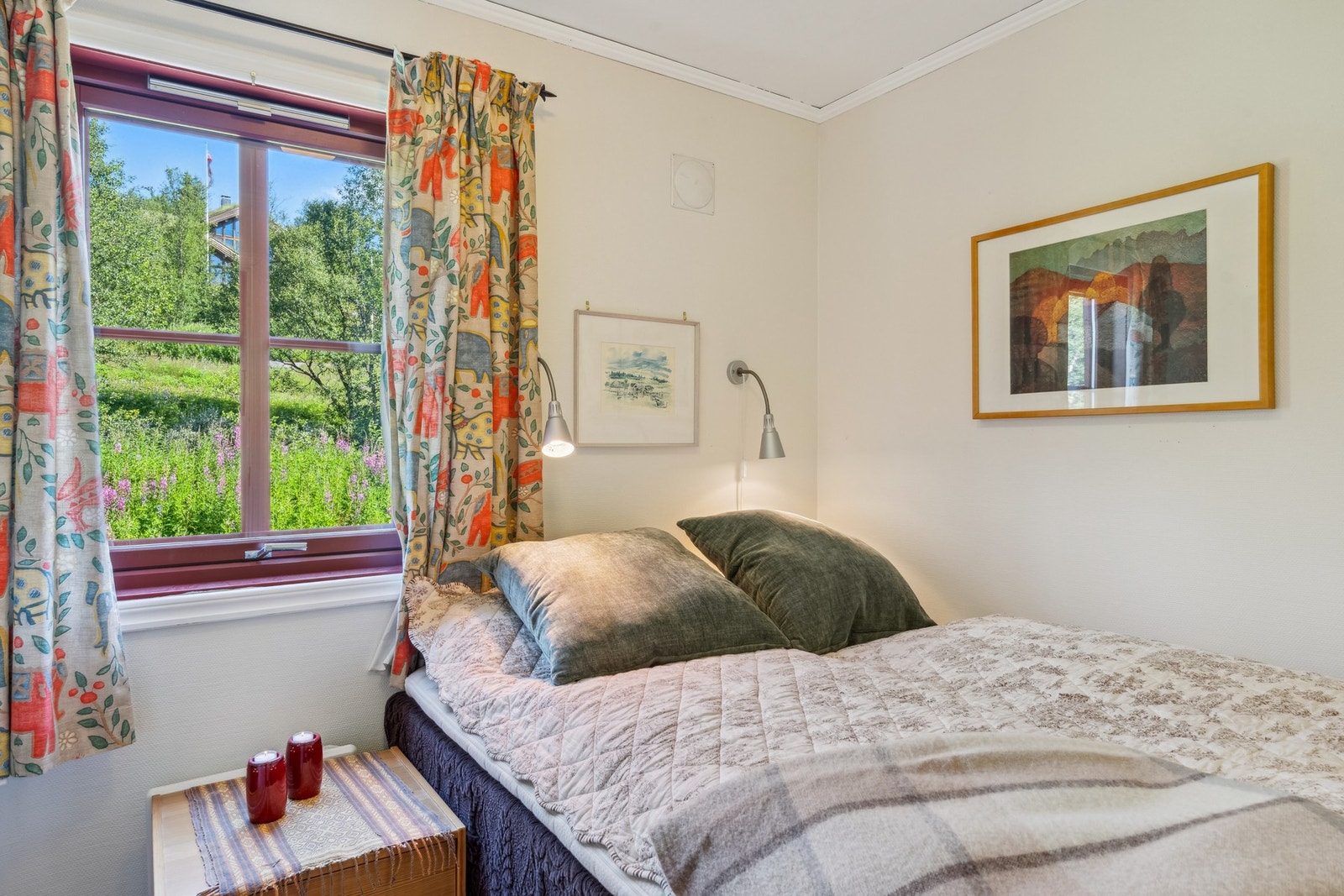 Soverom 2 med dobbeltseng. Galleribilde