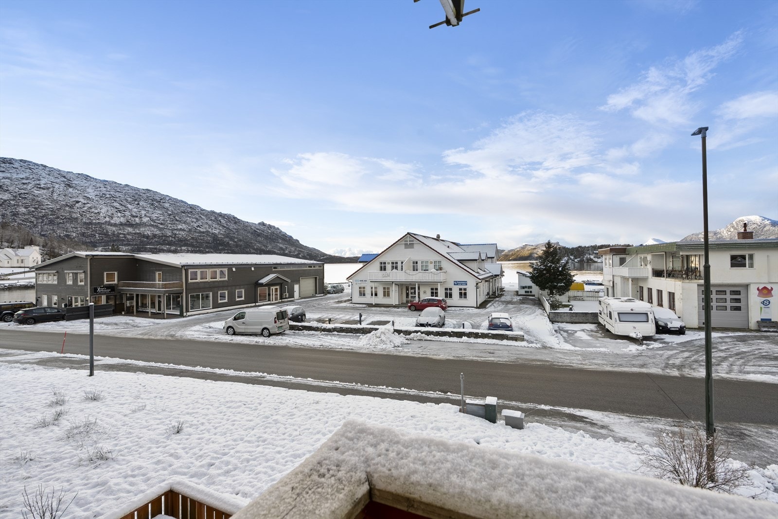 Utsikt frå altanen Galleribilde