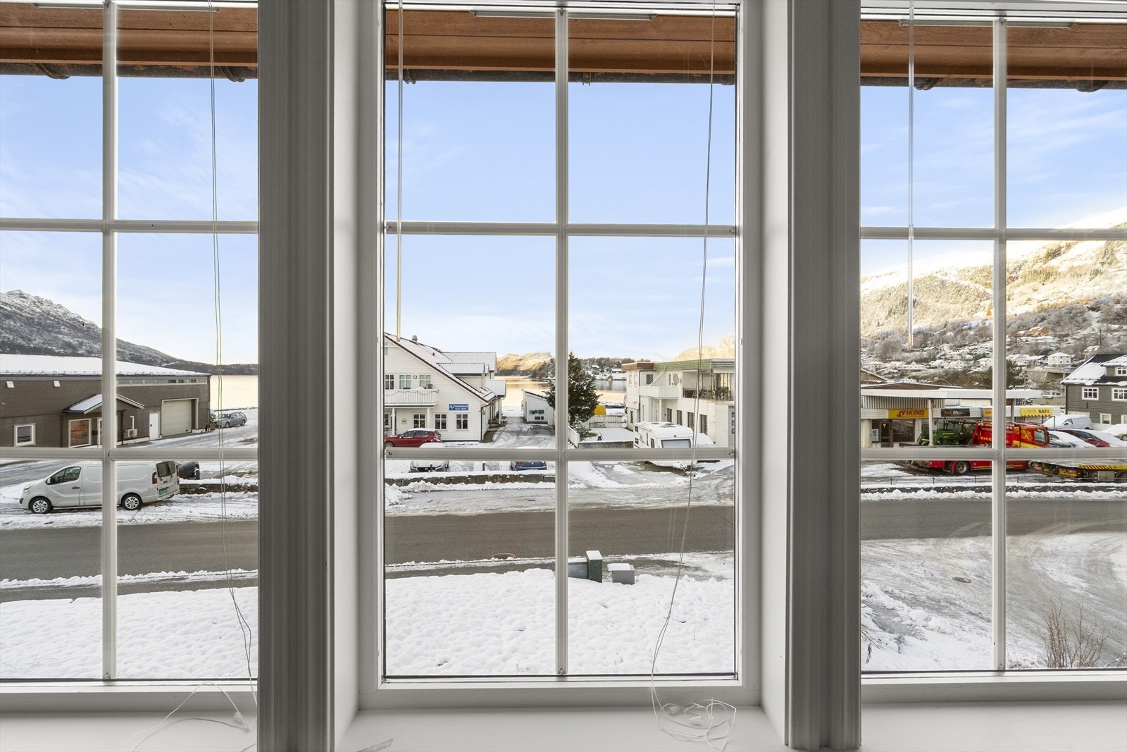 Utsikt frå bustaden Galleribilde