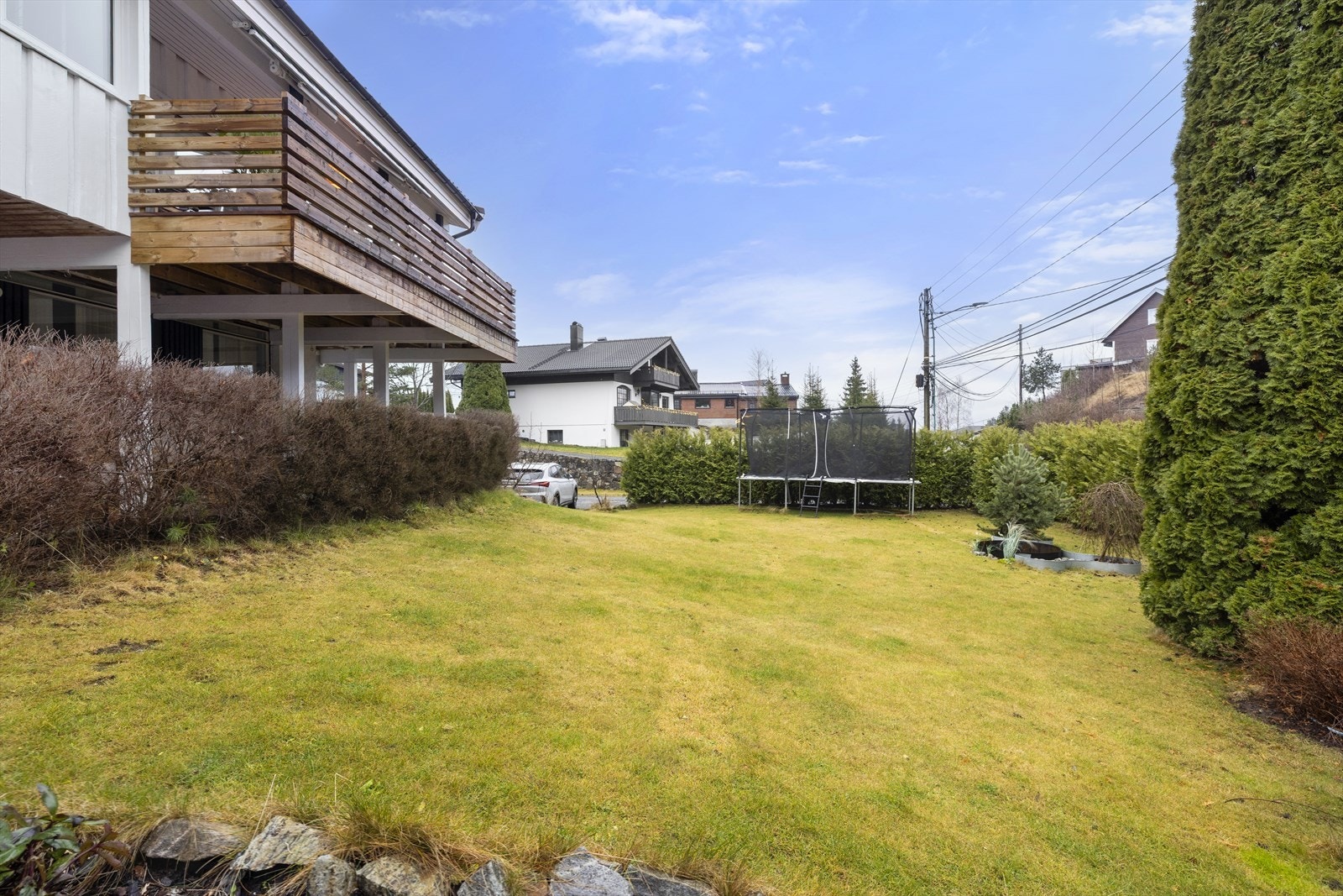 Hagen gir gode muligheter for lek og aktivitet. Galleribilde