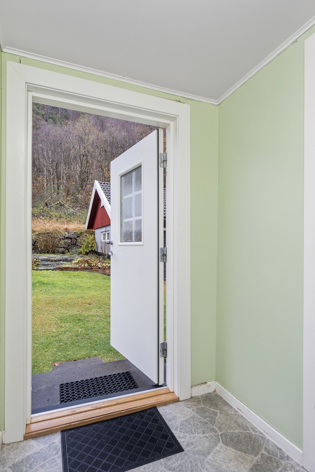 Inngangsparti. Galleribilde