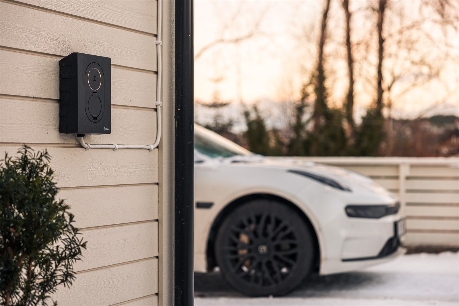 Easee ladestasjon Galleribilde