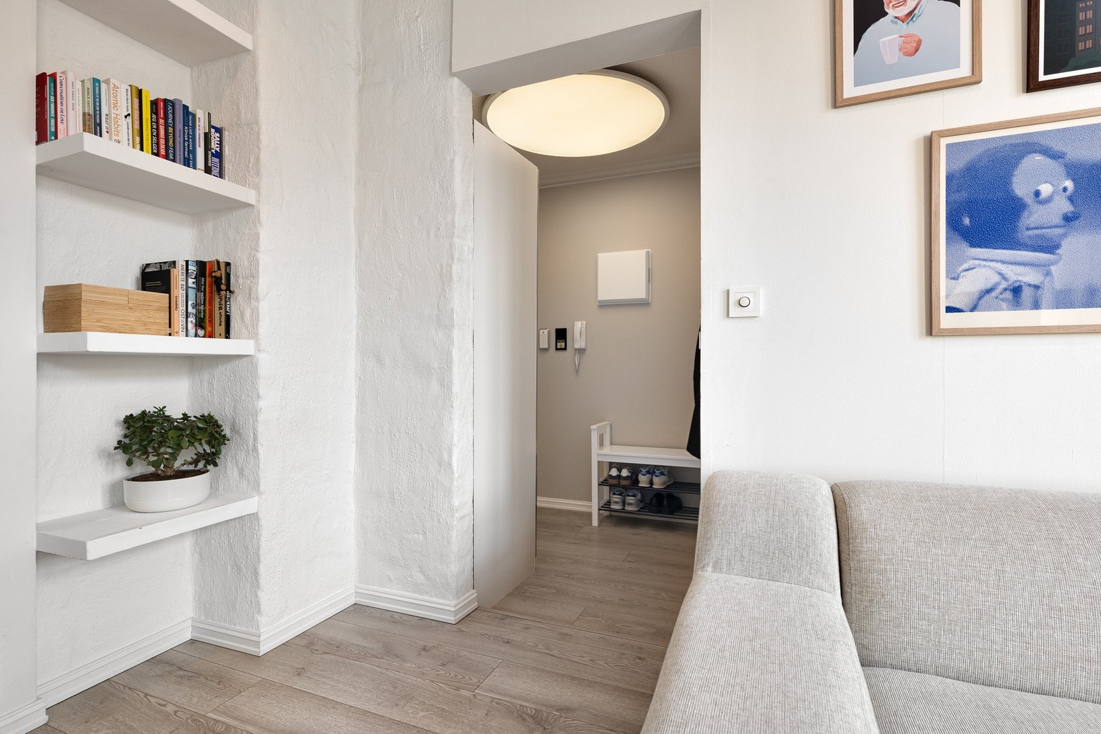 Det medfølger både kjeller- og loftsbod. Galleribilde