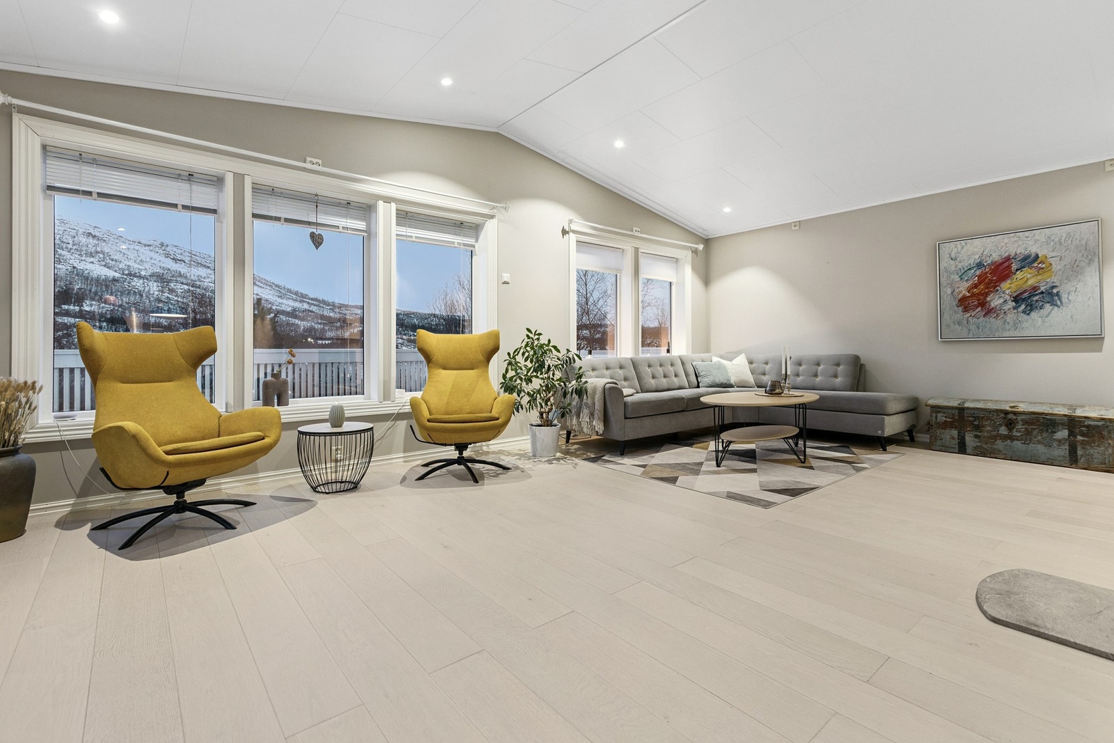 Stor stue - perfekt for storfamilien eller selskap. Galleribilde