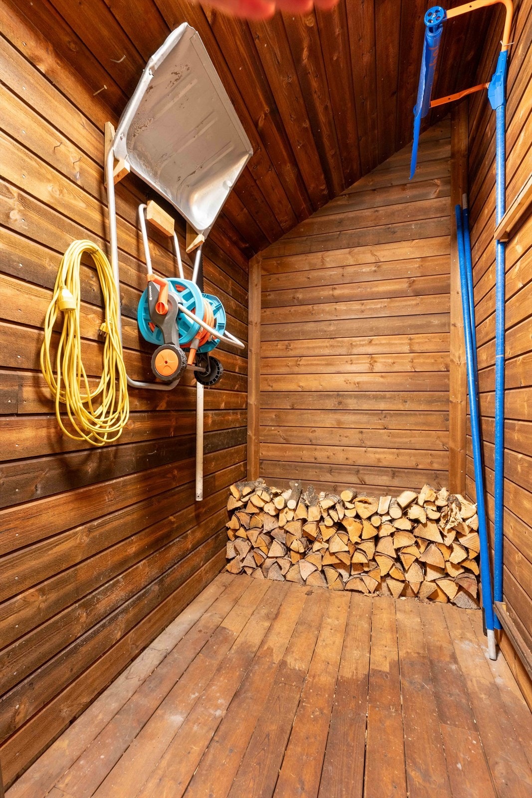 Utvendig bod Galleribilde