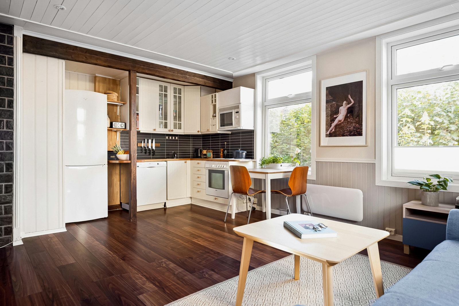 Gjennomgående pen standard i hele leiligheten. Galleribilde