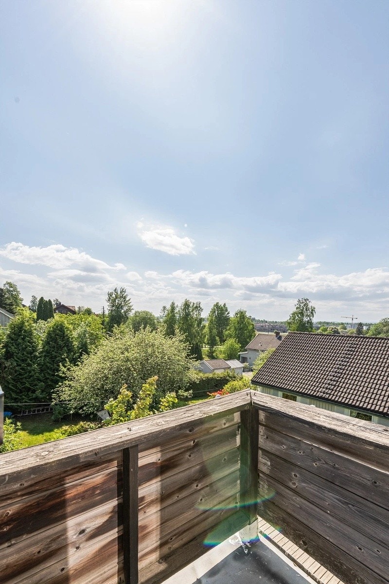 Utsikt fra balkong Galleribilde