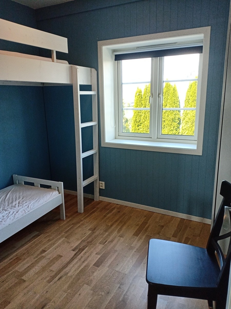 LEDIG nå 4900 - ikke køyeseng nå Galleribilde