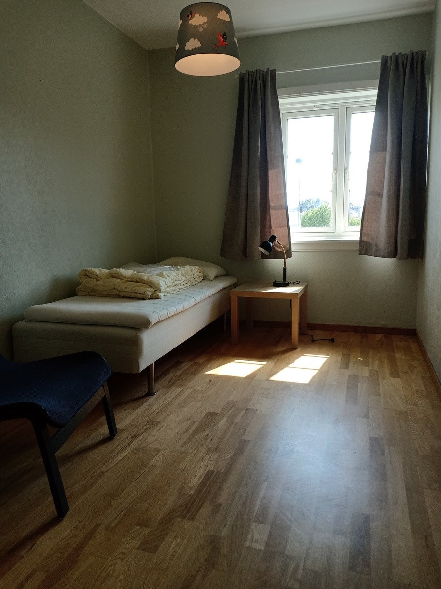 UTLEID 5500 - dobbeltseng Galleribilde