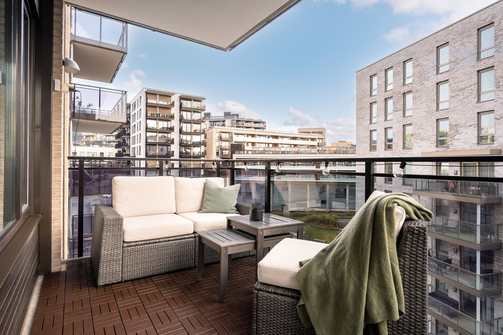 Her er deg godt med rom for ønsket utemøblement. Galleribilde