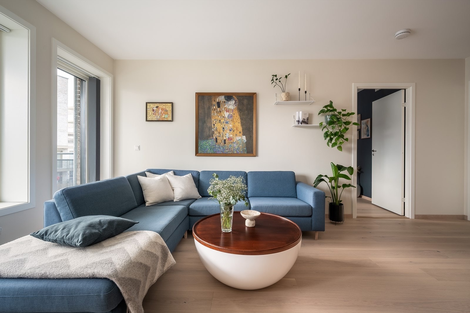 Lillohøyden 6 sameie består av 89 boligseksjoner og eiendommen ble oppført i 2015. Galleribilde