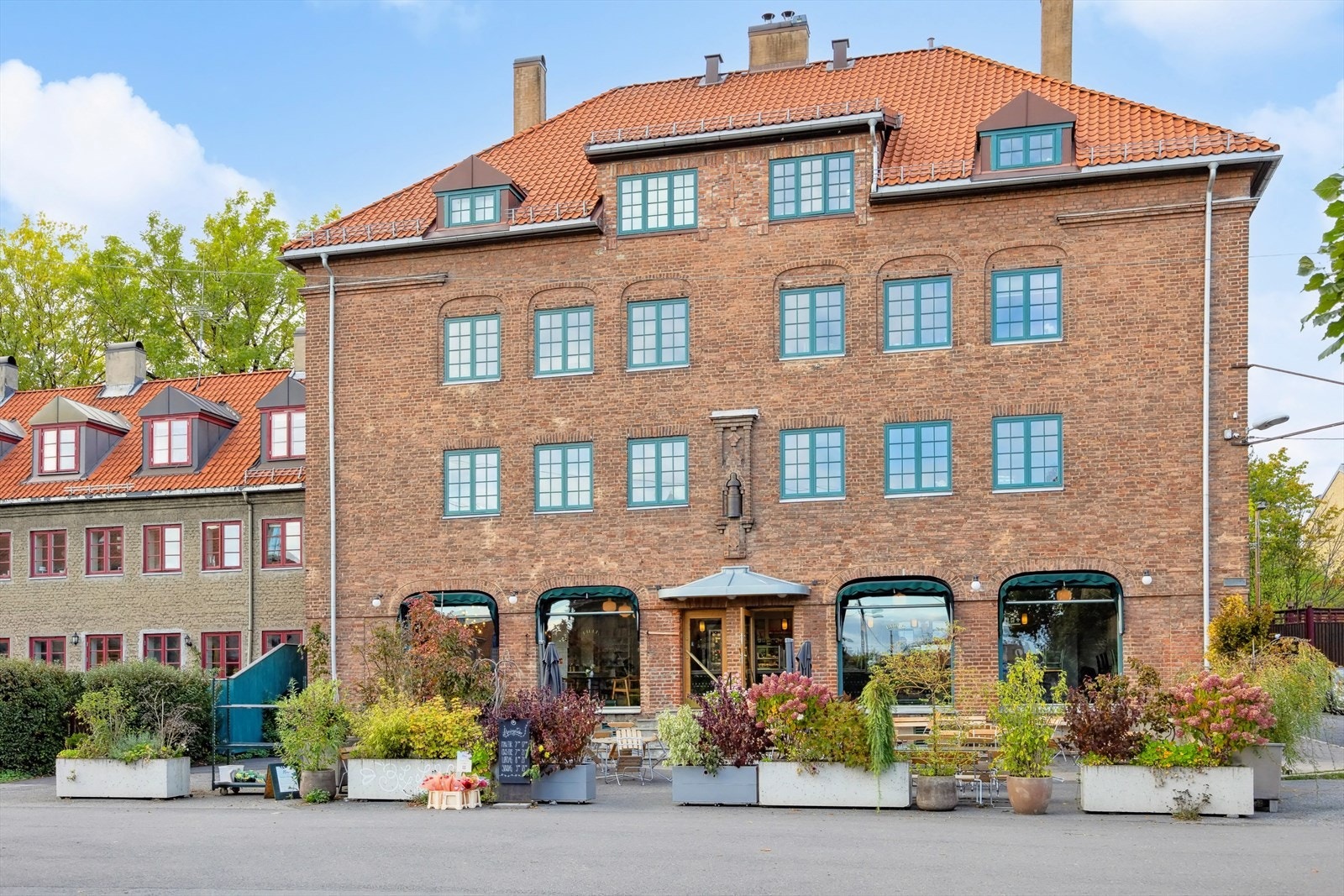 Åpent Bakeri finner vi rett ved leiligheten. Galleribilde