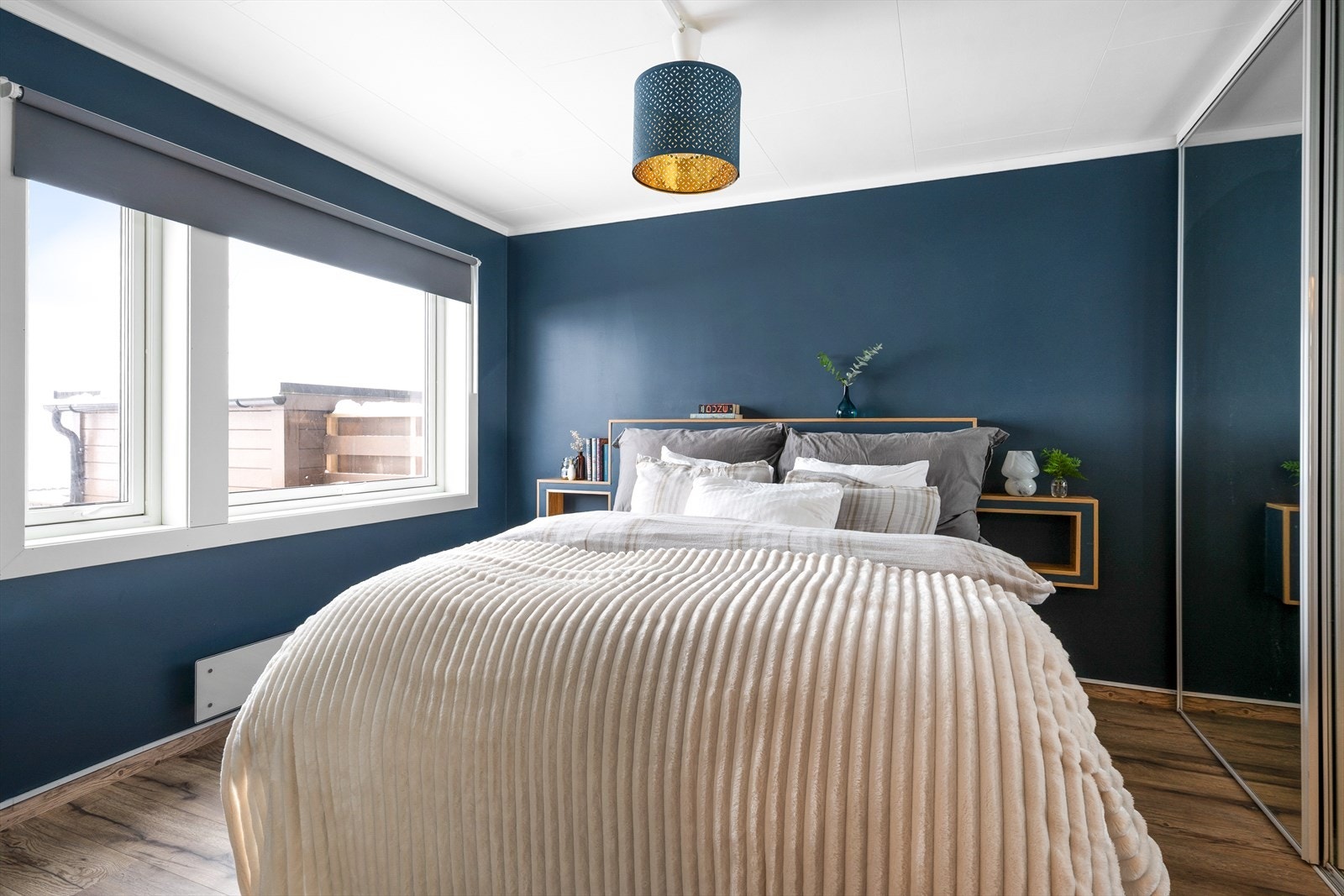 Malt i en lun blåfarge som inviterer til god søvn. Galleribilde