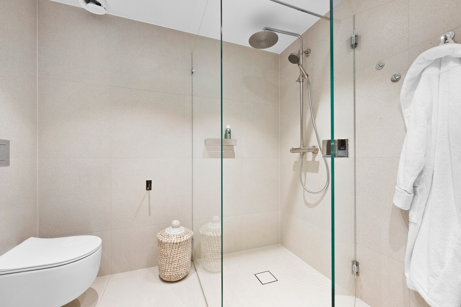 Dusjnisje. Galleribilde