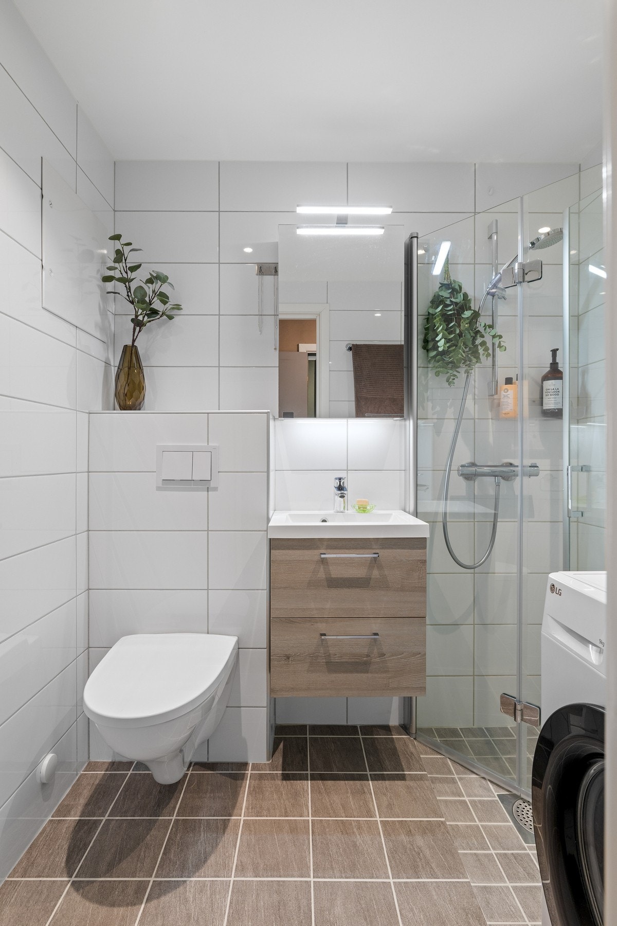 Flislagt bad med varmekabler Galleribilde