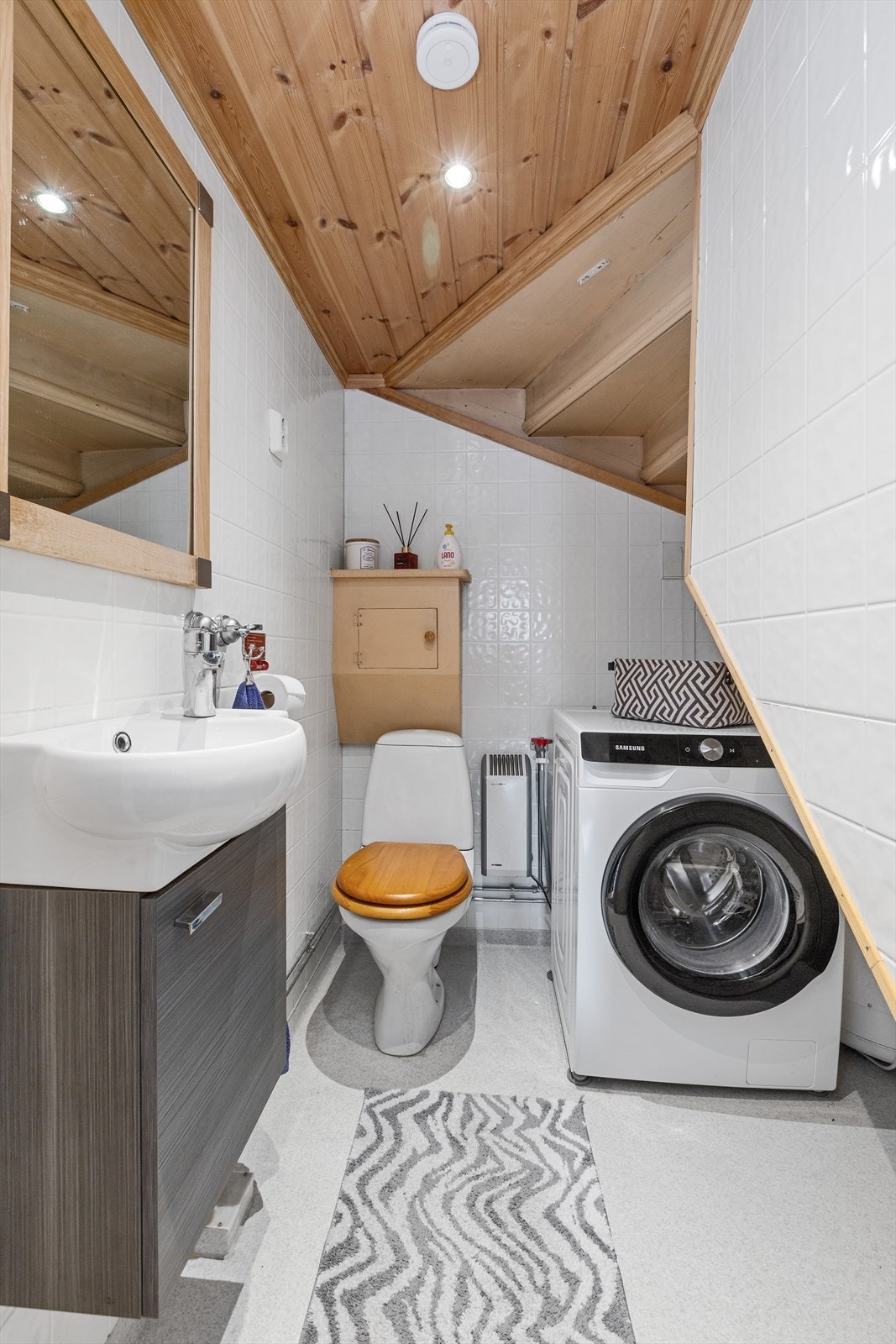 Toalettrom i 1. etasje Galleribilde