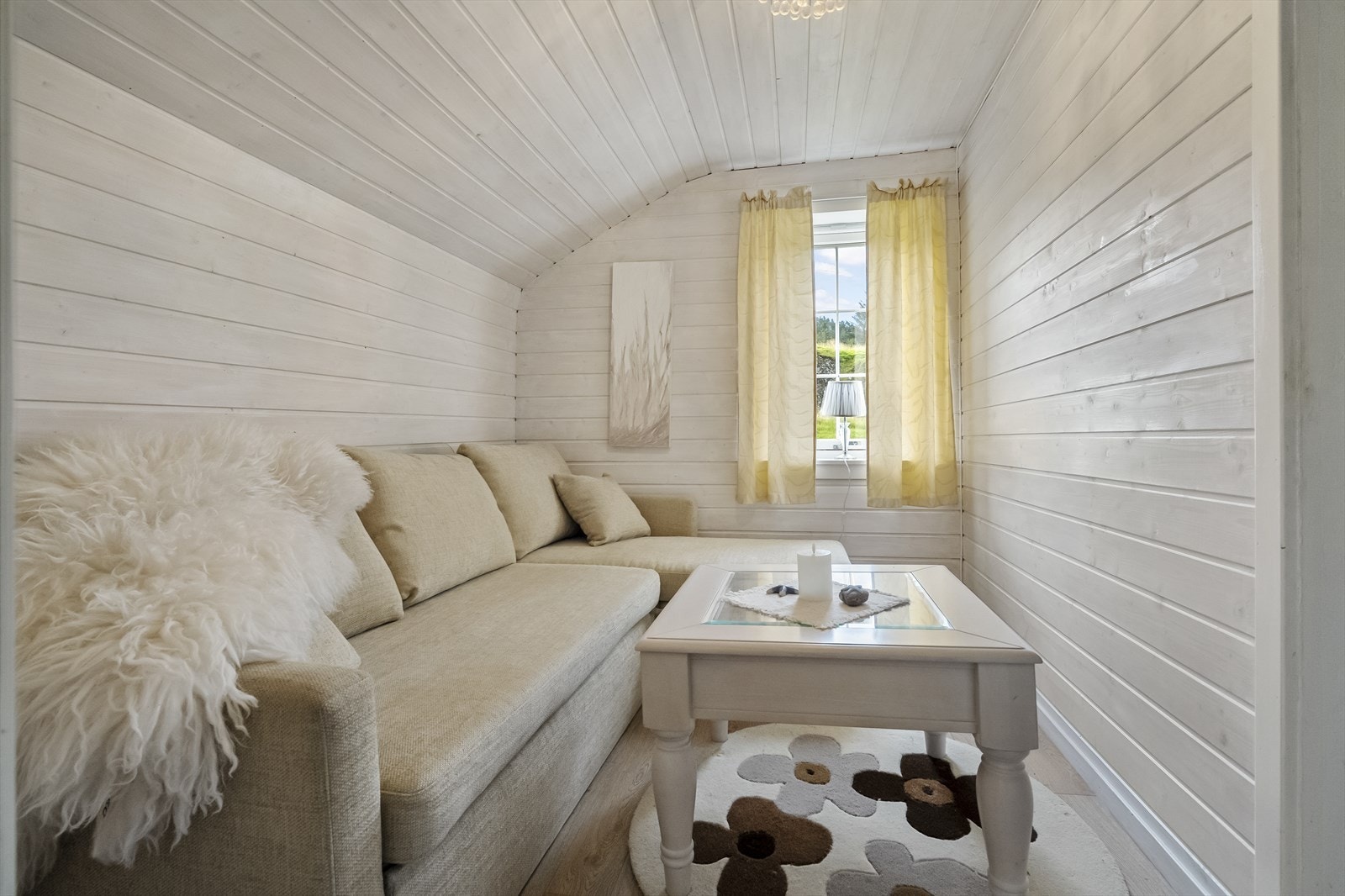 Koseleg stove Galleribilde