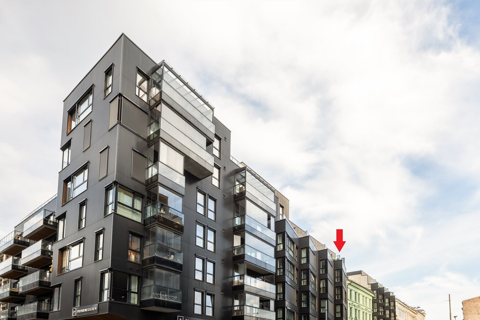 Felles takterrasse og bakhage, og mulighet for kjøp av garasjeplass. Galleribilde