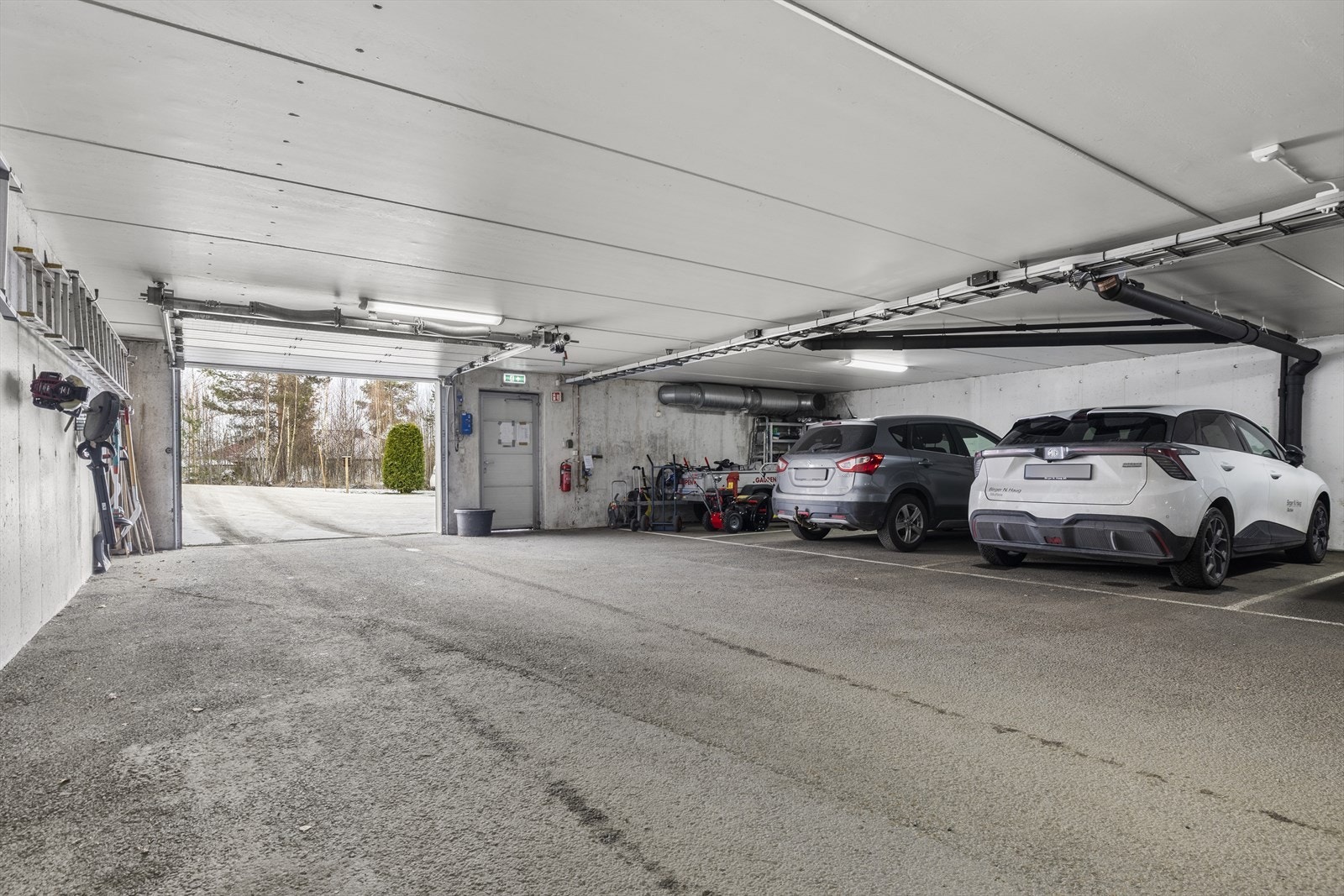 Det medfølger fast garasjeplass i felles garasjeanlegg. Galleribilde
