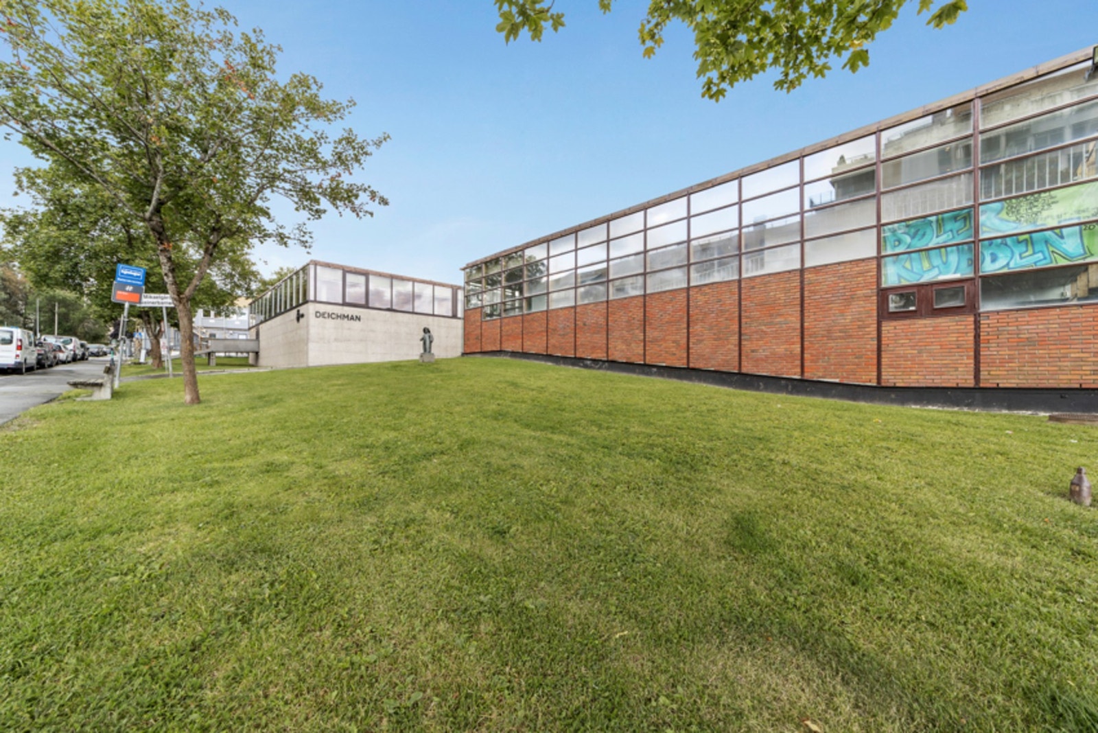 Det har vært bibliotek på Bøler siden 1962. Galleribilde