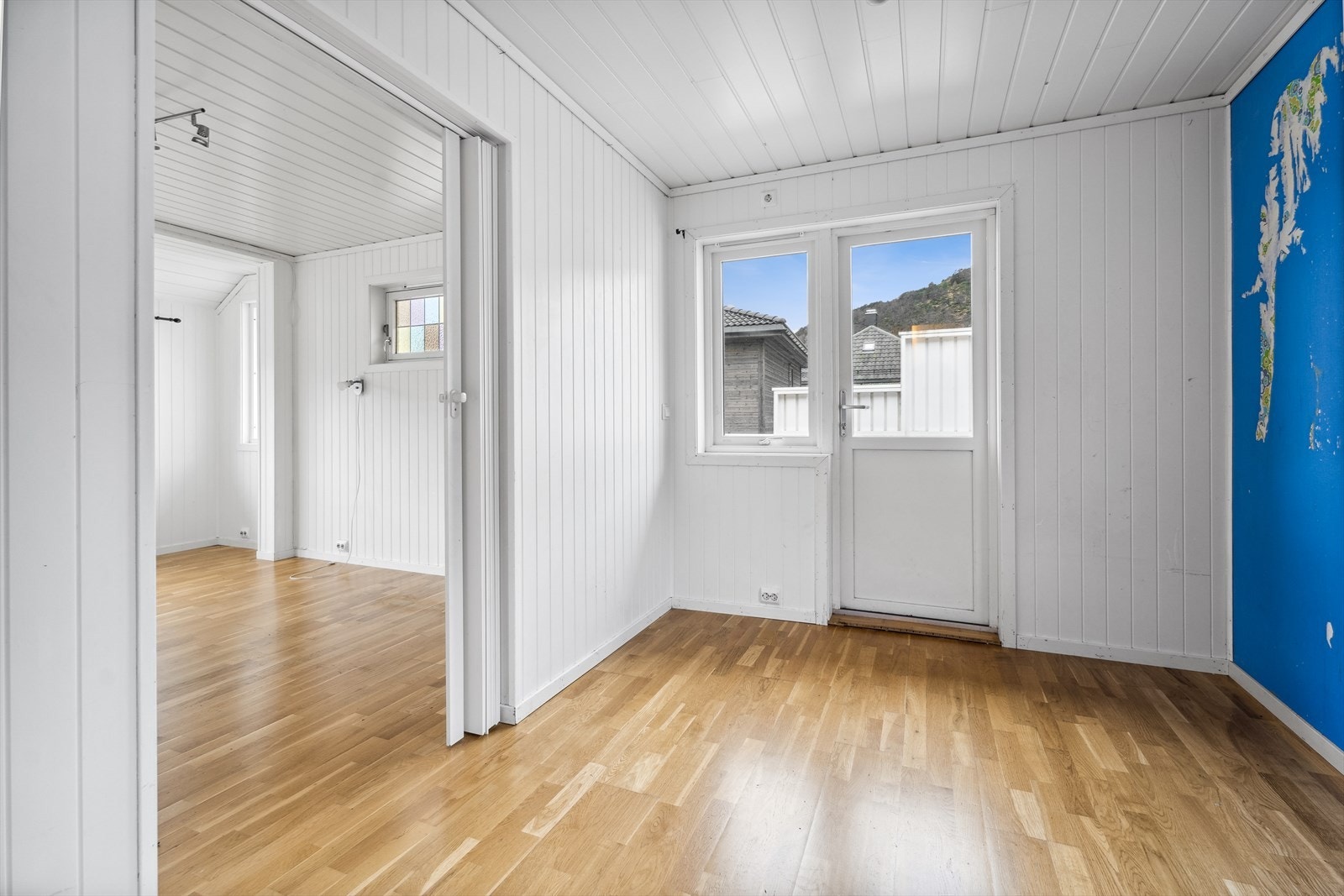 Soverom 1/kontor 2 etasje Galleribilde