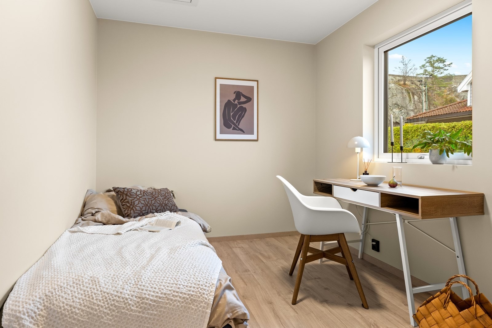 Bilde fra Granveien 38A. Det andre soverommet egner seg godt som barnerom, gjesterom eller kontor etter behov. Galleribilde